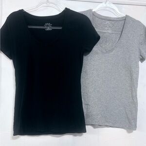 Banana Republic Black and Gray Short Sleeve Tees Women’s